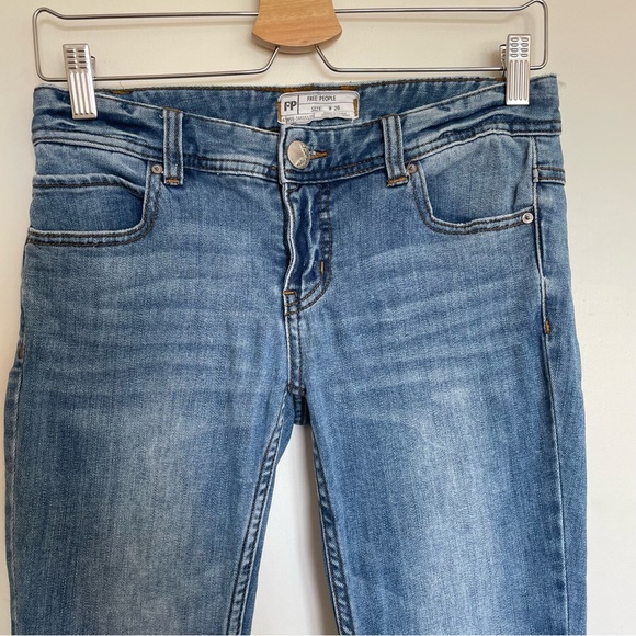 Free People Distressed Ripped Knee Raw Hem Cropped Ankle Skinny Jeans - Picture 12 of 16